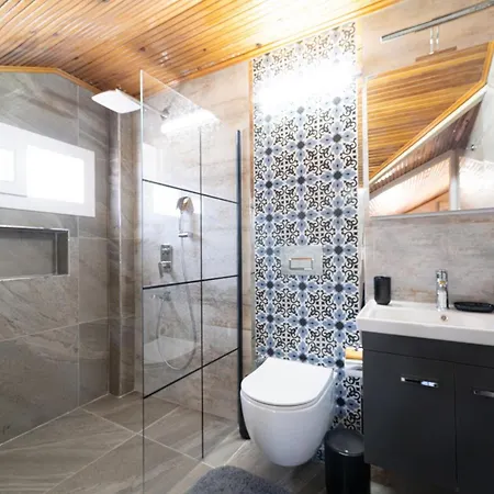 Ova - 3 Bedrooms Apartman *